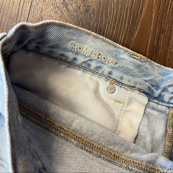 American eagle distressed mom shorts SZ 12 - Picture 3 of 4